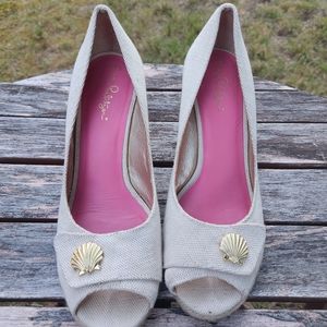 Lilly Pulitzer Canvas Wedge Heels 8